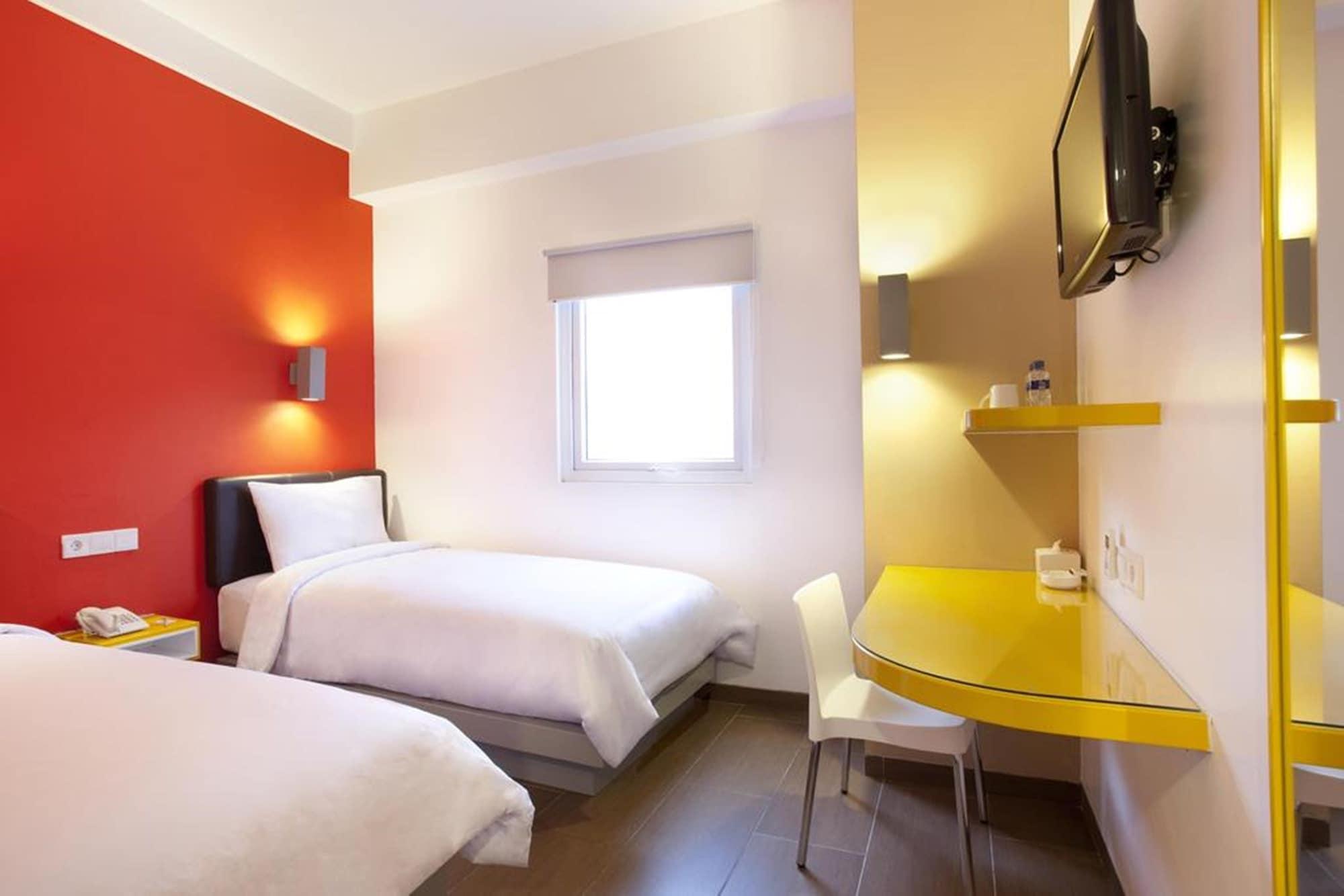 Amaris Hotel Cihampelas Bandung Chambre photo