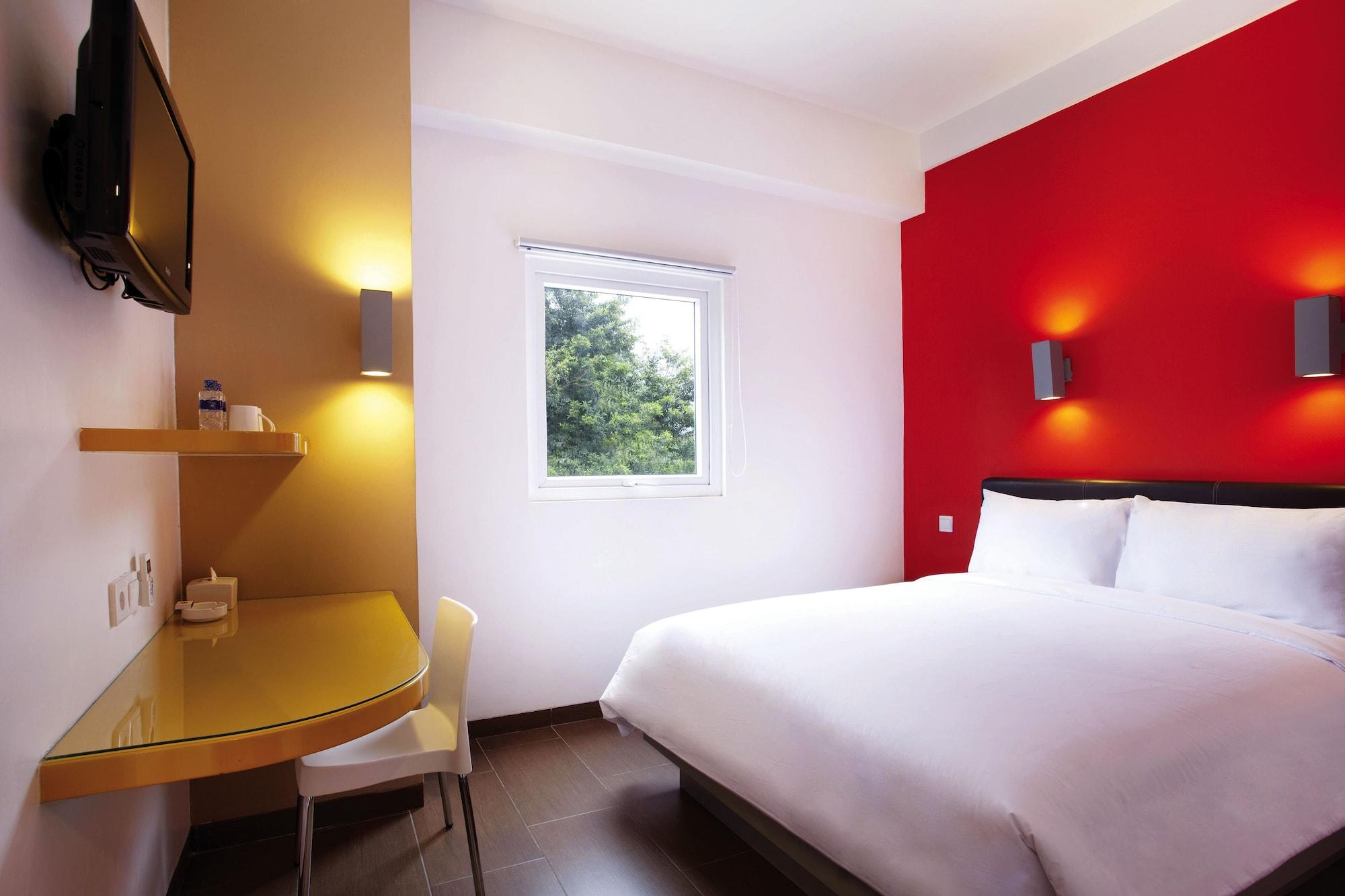 Amaris Hotel Cihampelas Bandung Chambre photo